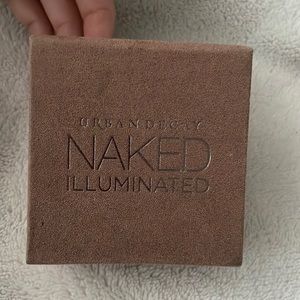 Urban Decay Naked Illuminated Highlight